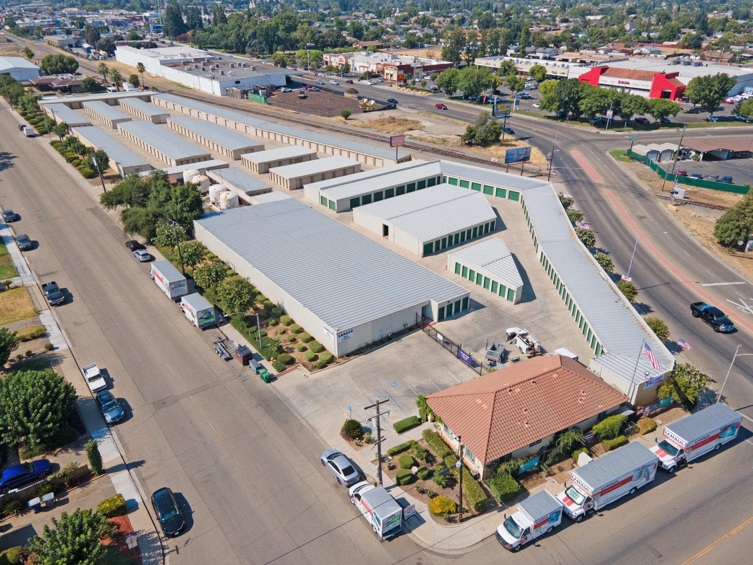 Sanger Storage 110 Academy Ave Sanger, CA 93657