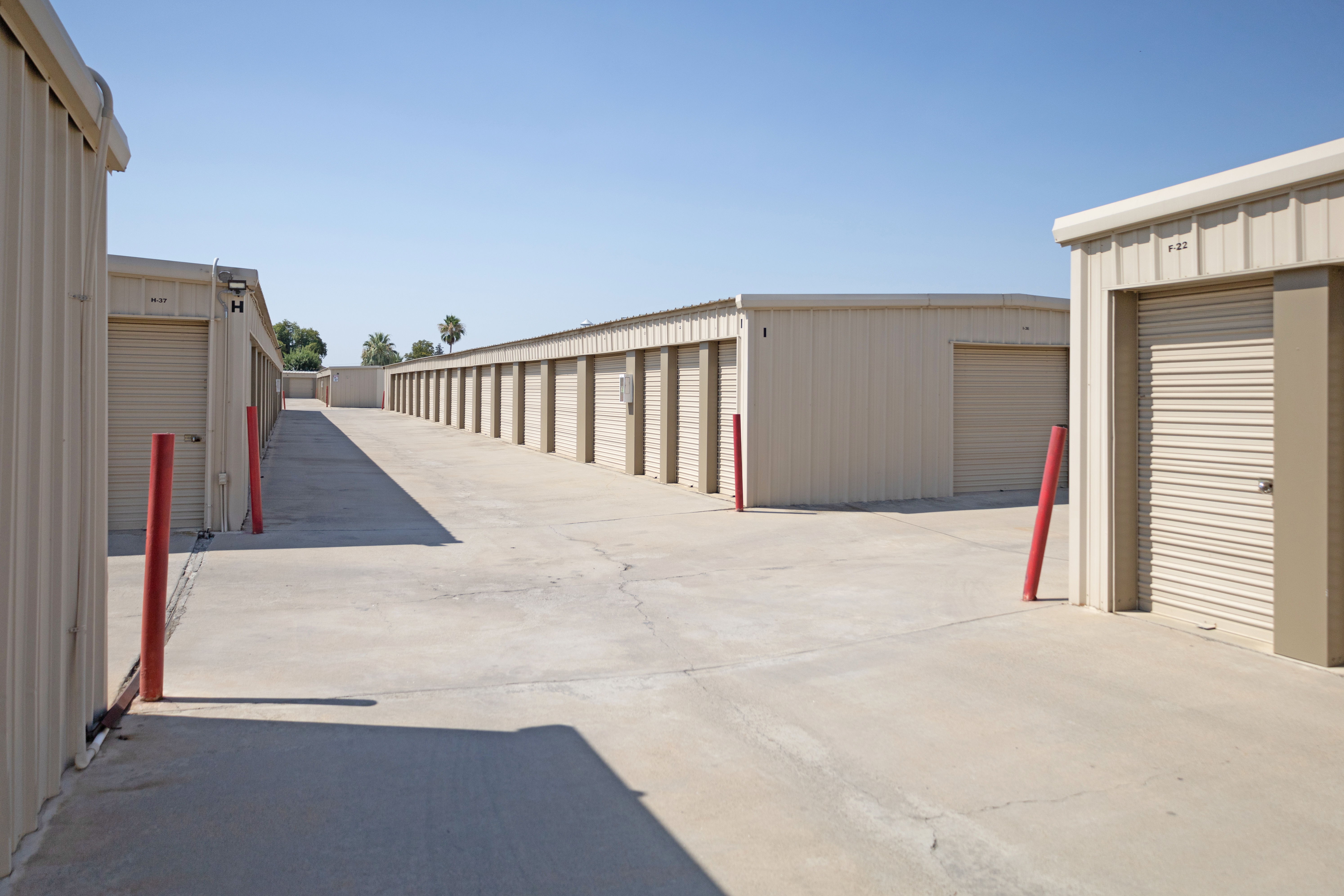 Sanger Storage 110 Academy Ave Sanger, CA 93657