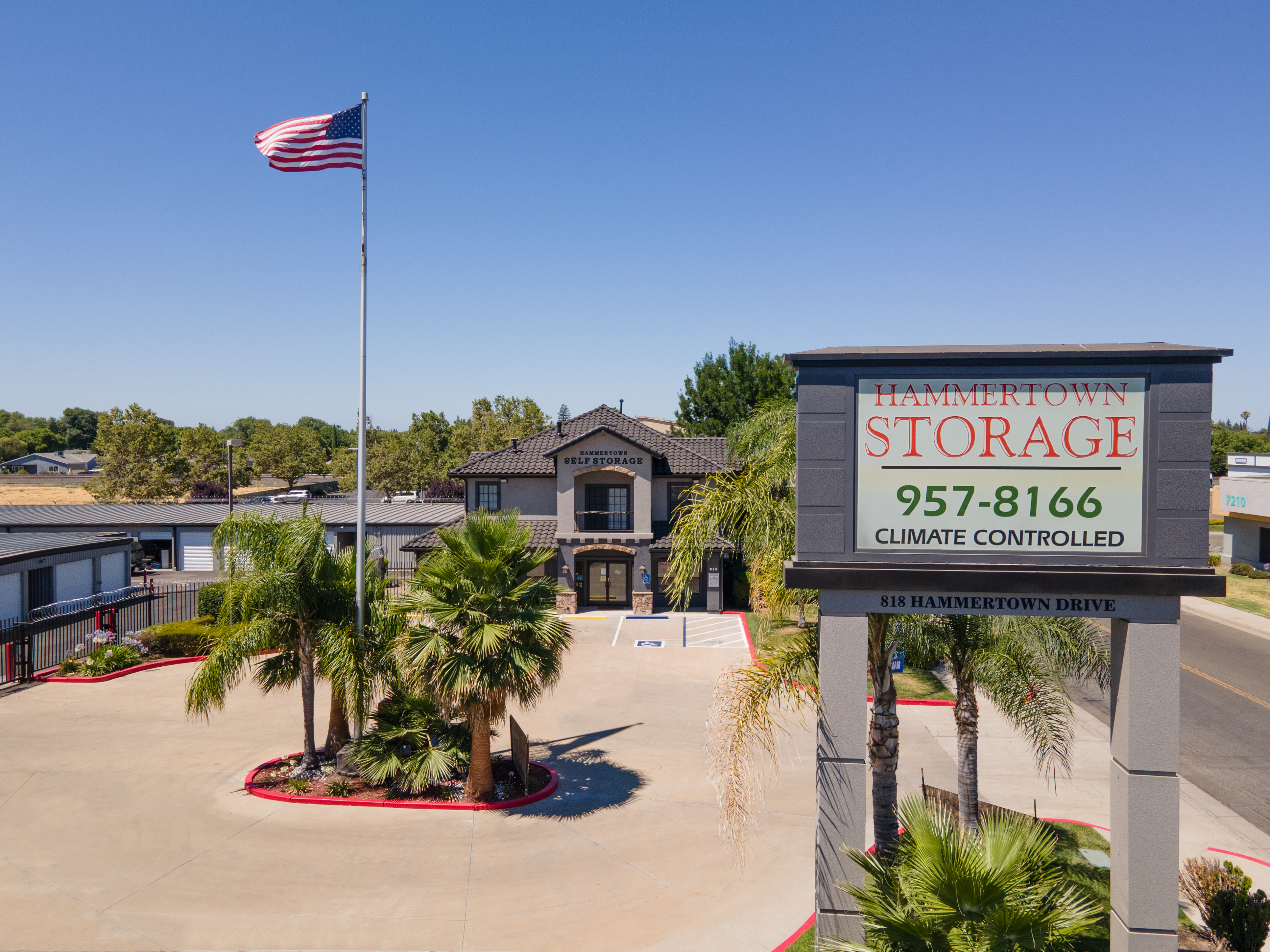 Hammertown Self Storage 818 Hammertown Dr. Stockton, CA 95210