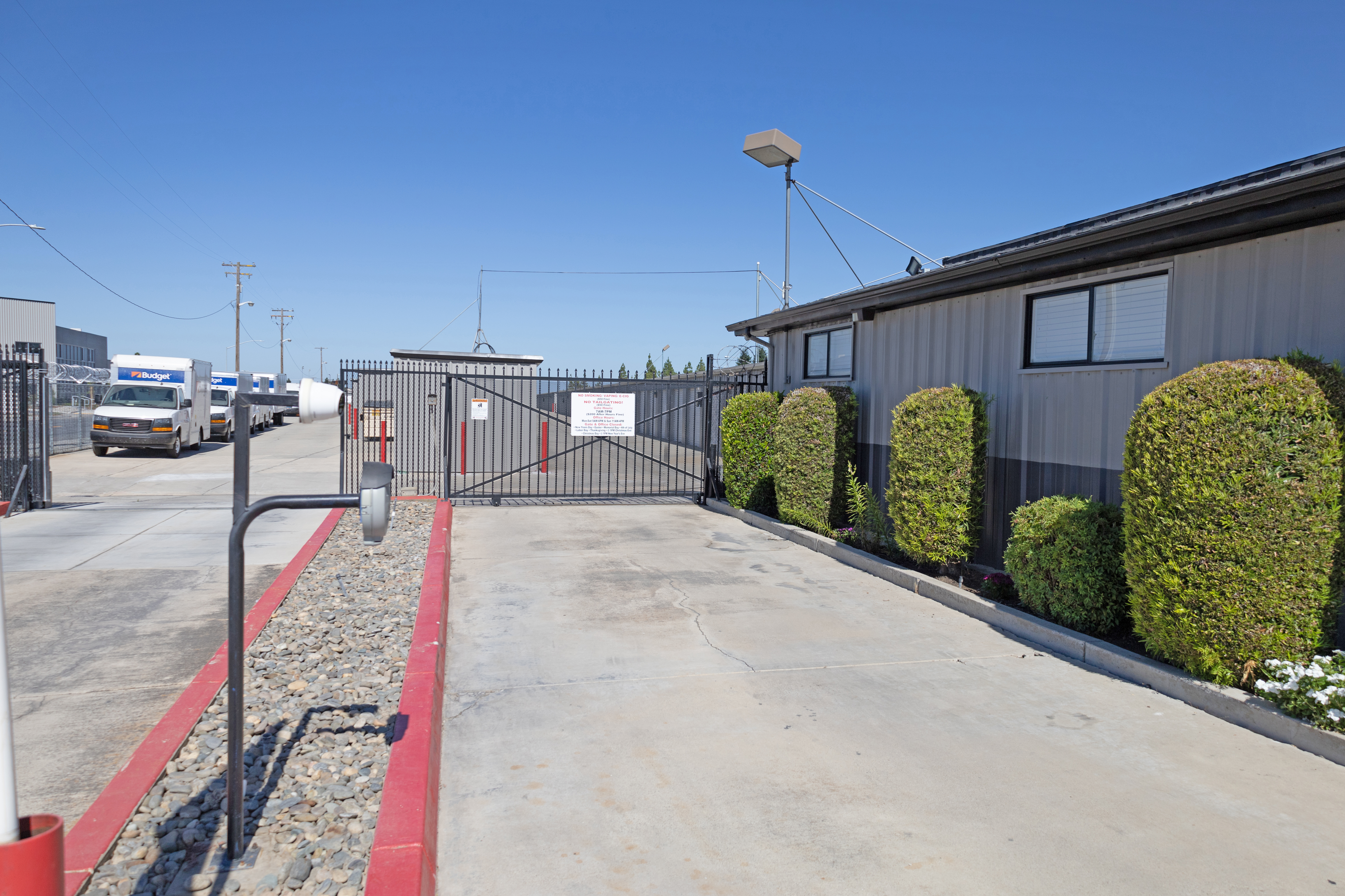 Pelandale Storage 340 Pelandale Ave Modesto, CA 95356
