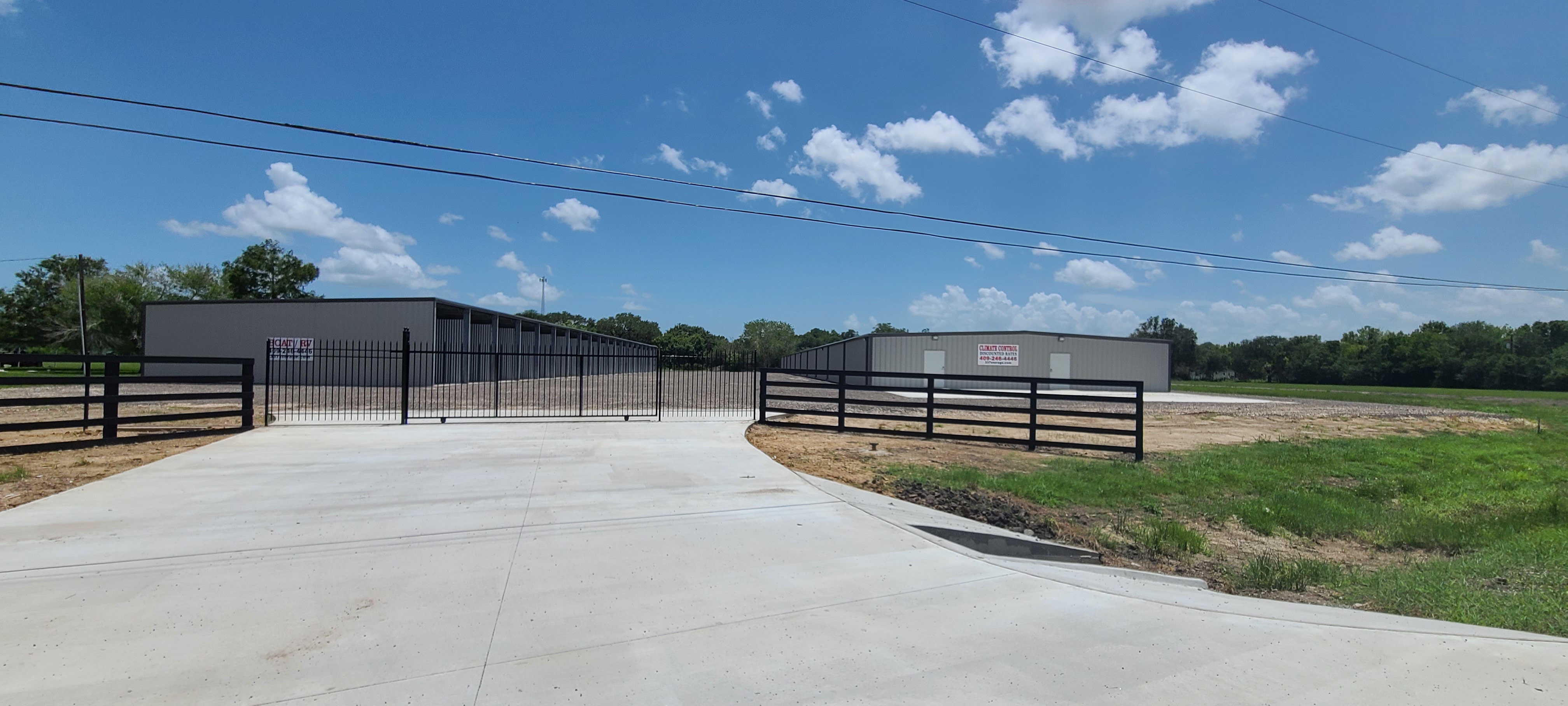 3 Thirty-Seven Storage LLC in Hamshire, TX 