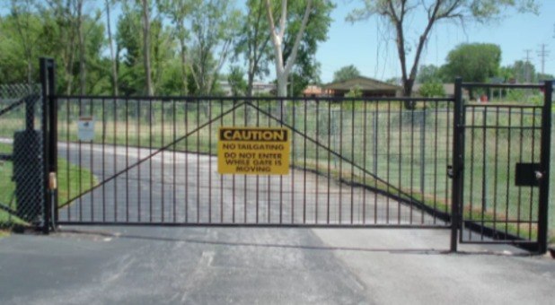 Fenced & Gated