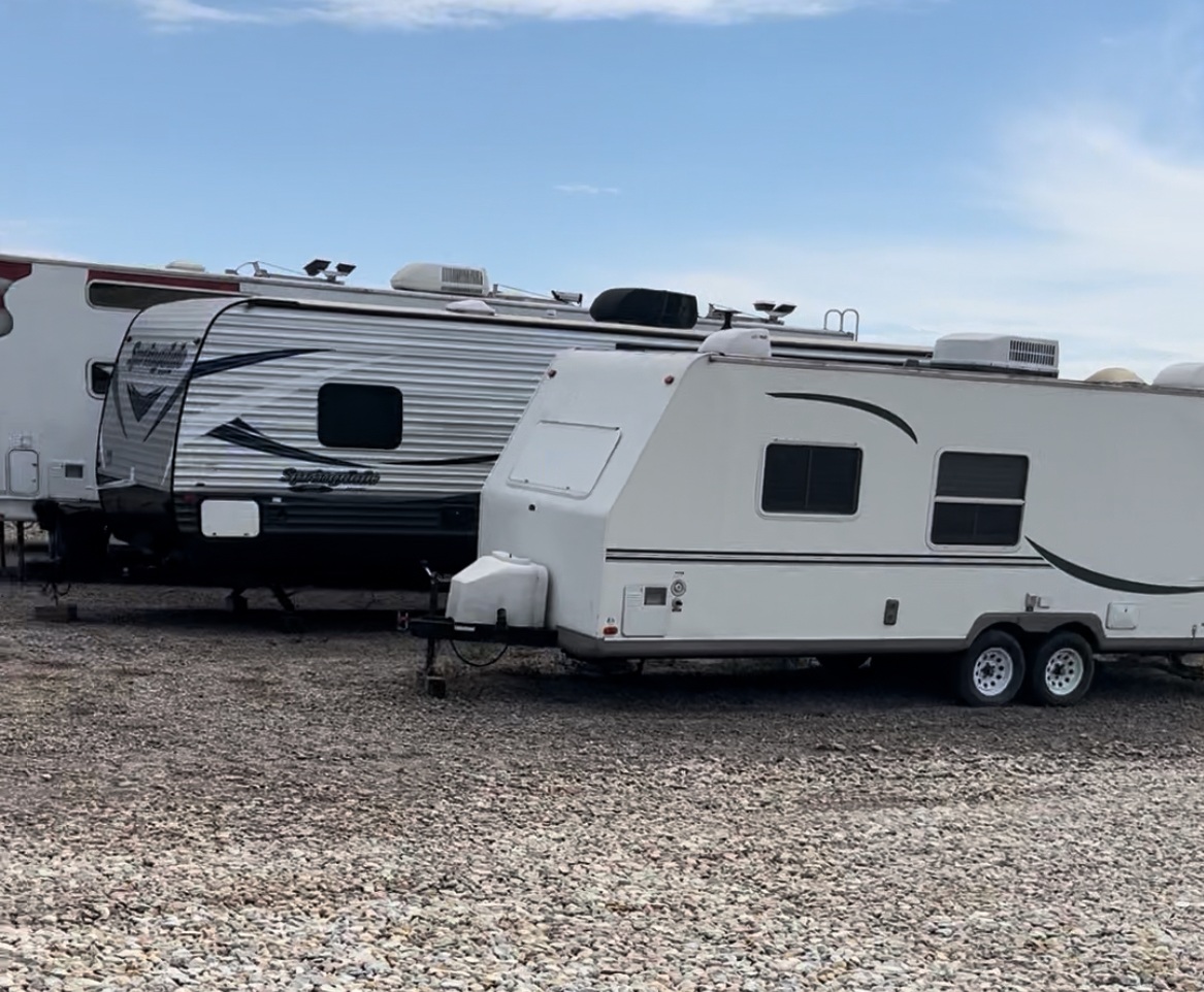 outdoor parking storage in Baldwin City Kansas