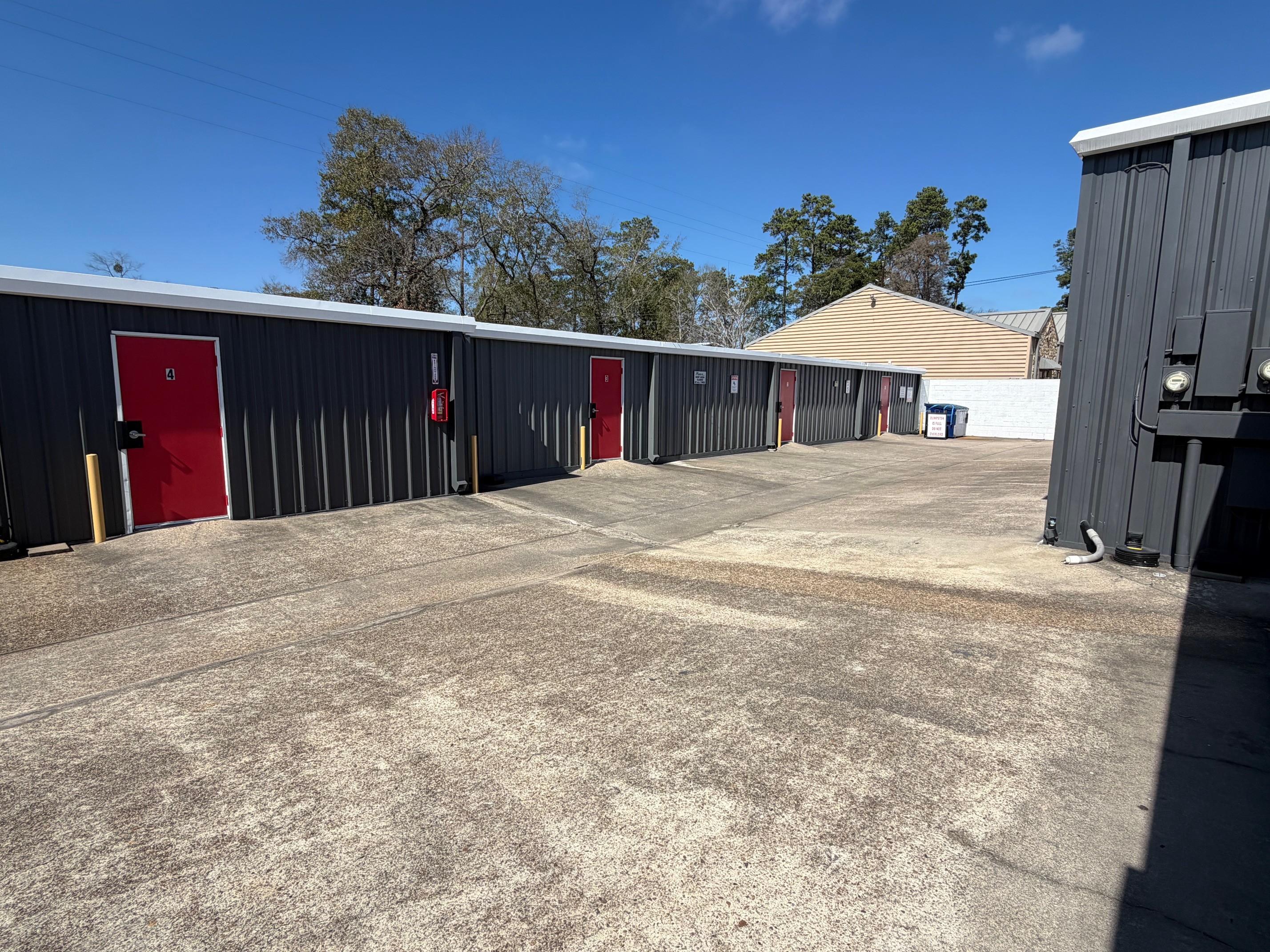 Spring Office & Storage 26207 I-45 C Spring, TX 77380