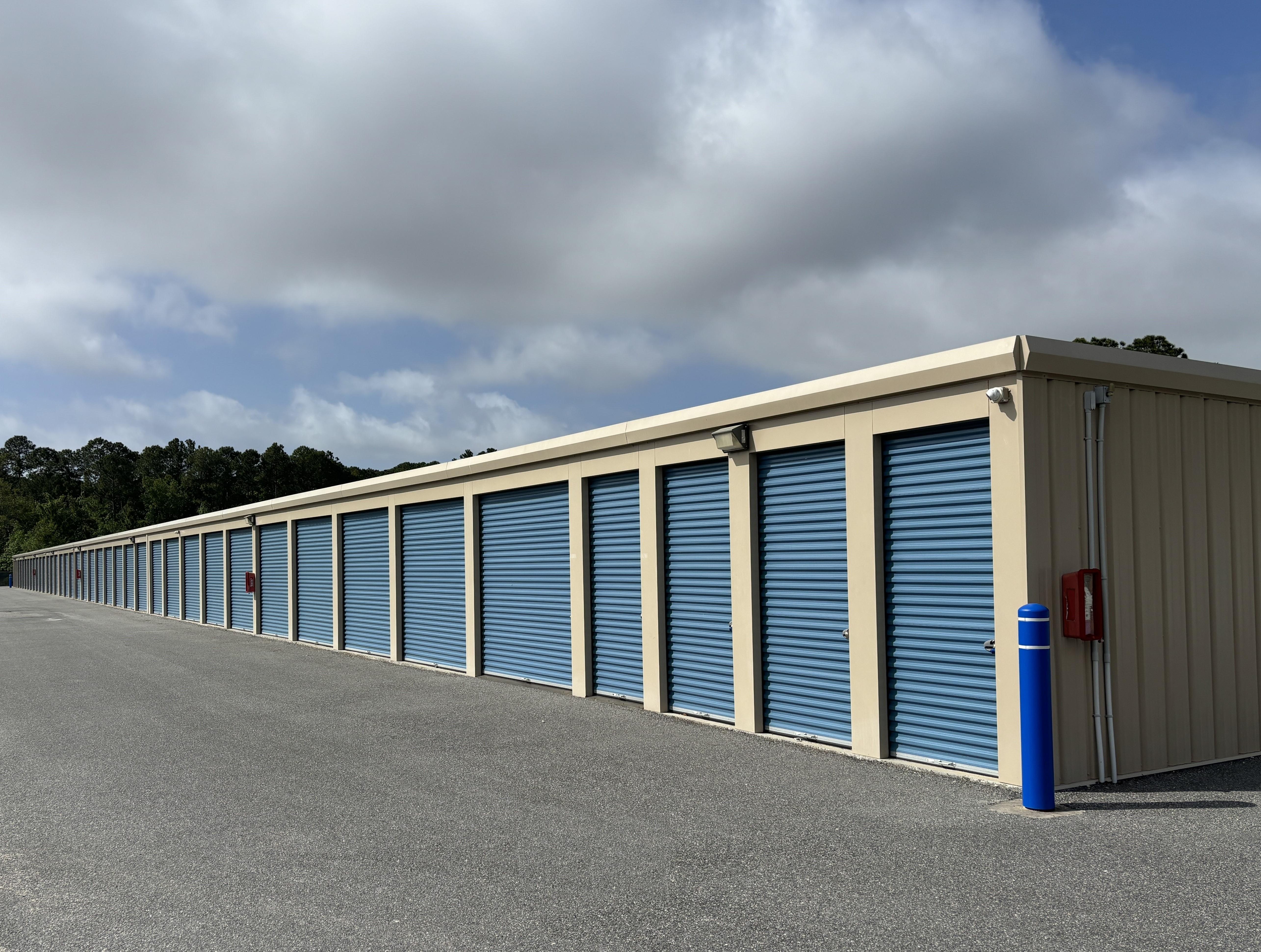 A1A Stow-A-Way Storage 96280 David Hallman Pkwy Yulee, FL 32097