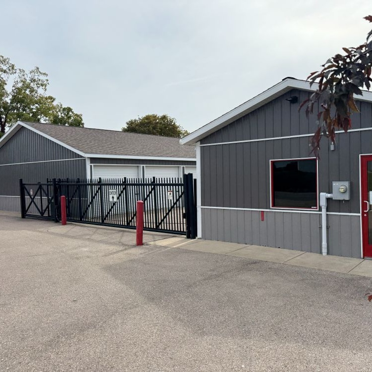 Boxer Storage Walker Ave