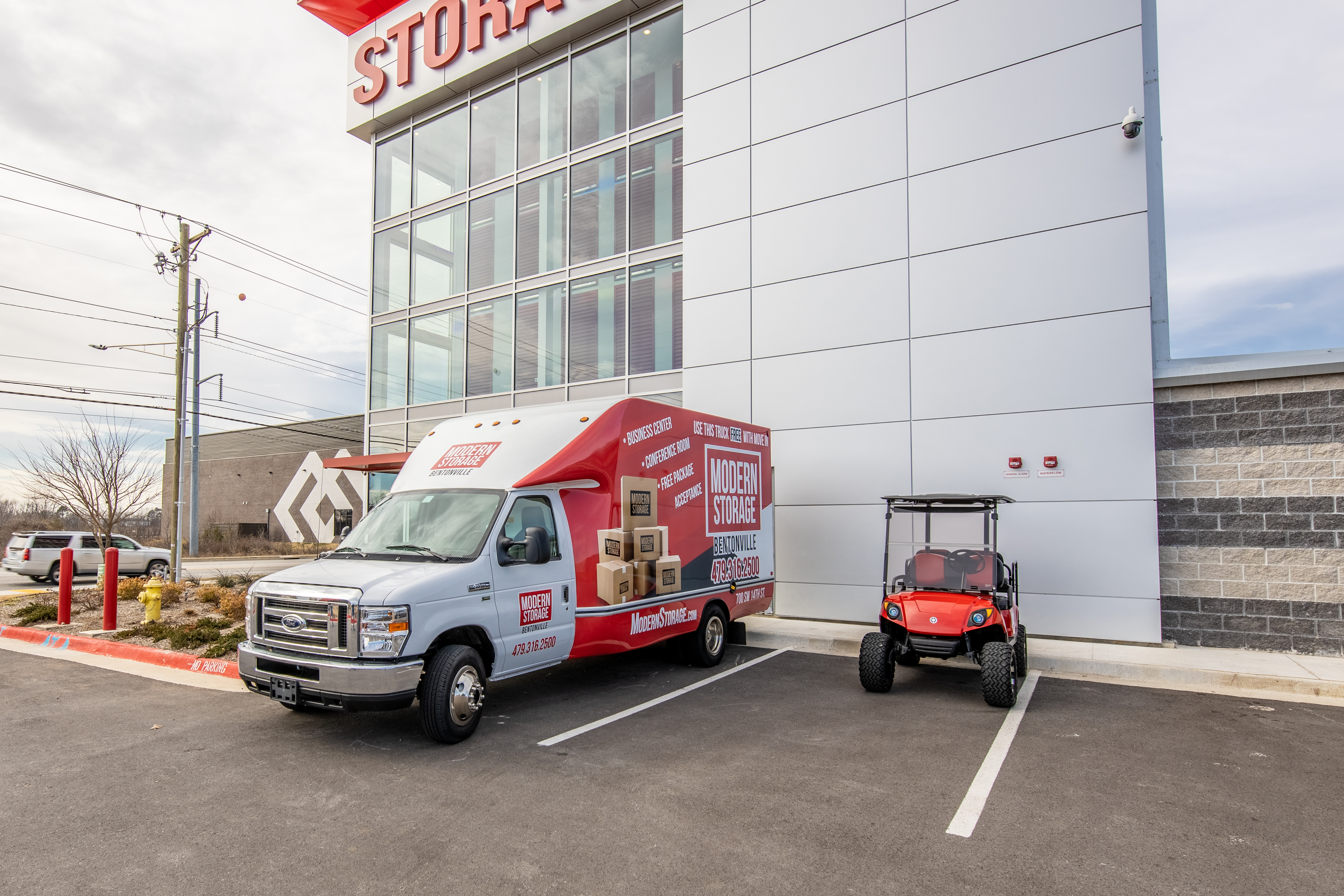 How to use Modern Storage box truck