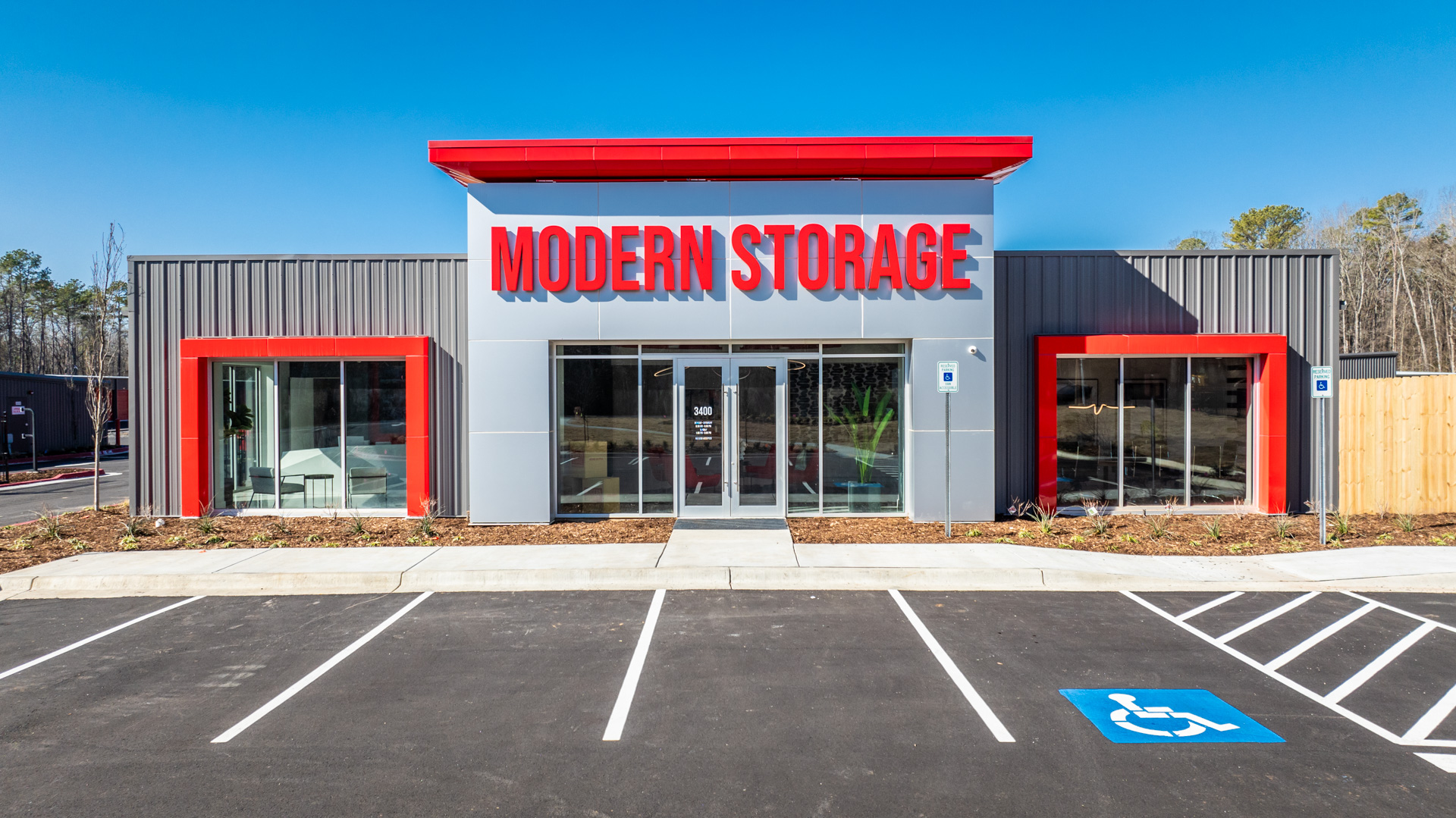 Modern Storage Shackleford