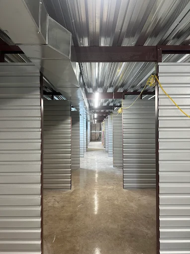 Secure units in Warren, MI