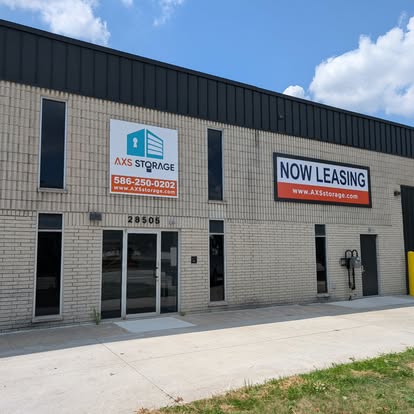 Secure Units in Warren, MI