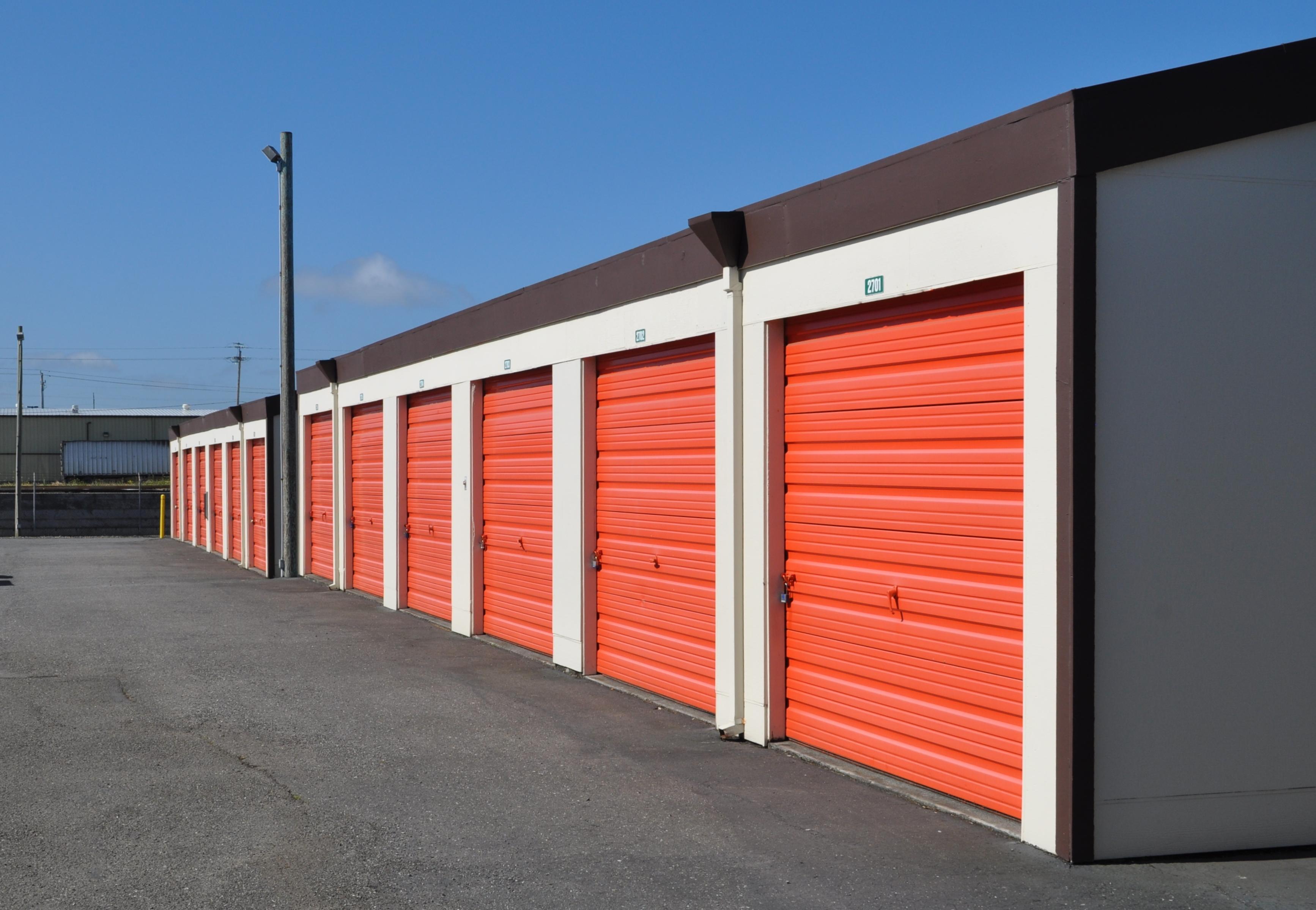 Spacious Storage Units for Vehicles in Eureka, CA | 639 W Clark St