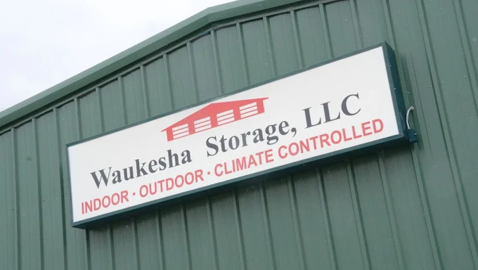 Waukesha Storage W271S2885 Merrill Hills Rd Waukesha, WI 53188-5837 Waukesha Storage W271S2885 Merrill Hills Rd Waukesha, WI 53188-5837