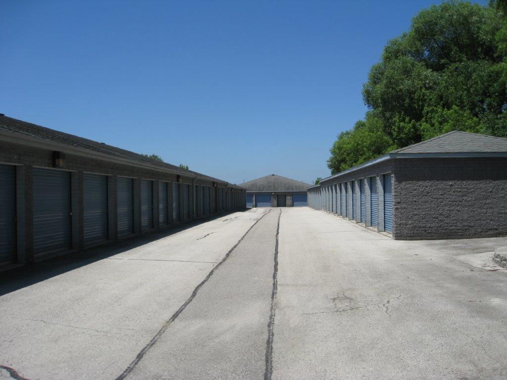 Brookfield Self Storage, LLC 2846 N Brookfield Rd, PO Box 1211 Brookfield, WI 53008-1211