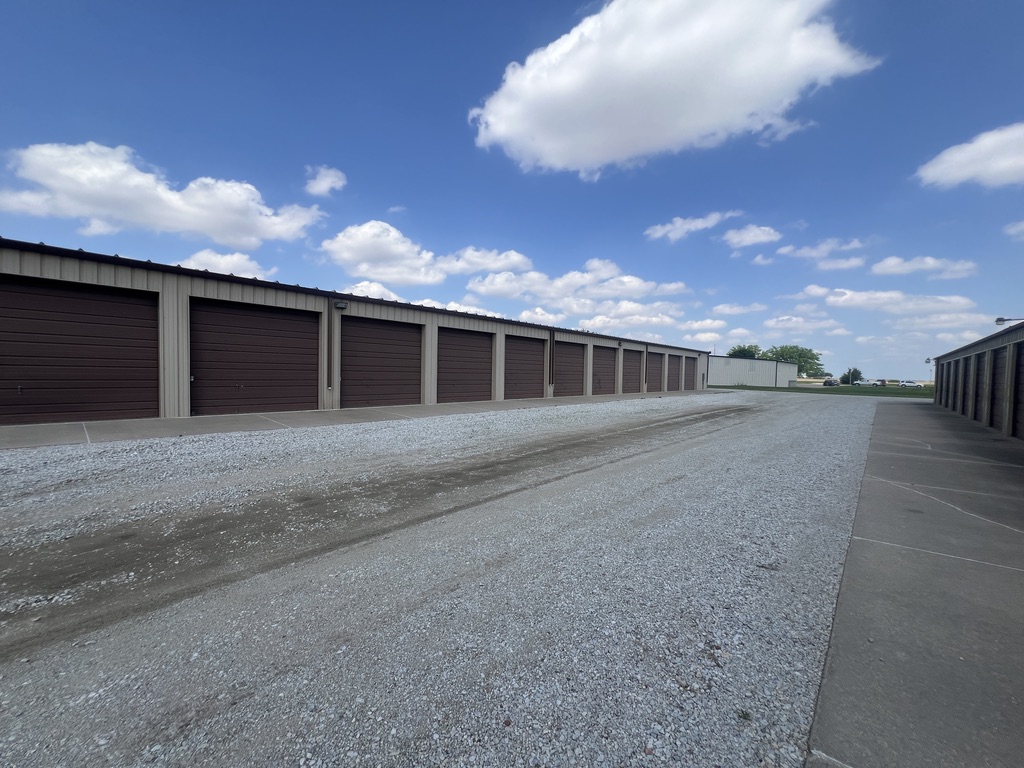 Cornerstone Storage - Commercial Park Rd 555 Commercial Park Rd Wahoo, NE 68066