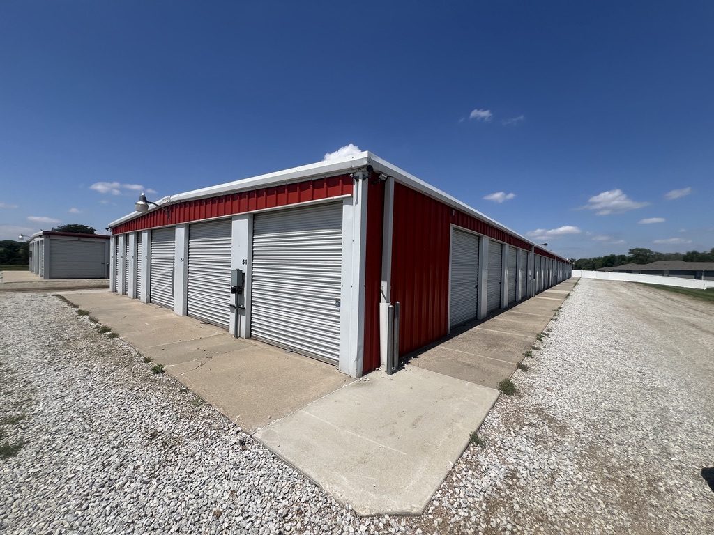 Cornerstone Storage - County Road M 542 County Road M Yutan, NE 68073