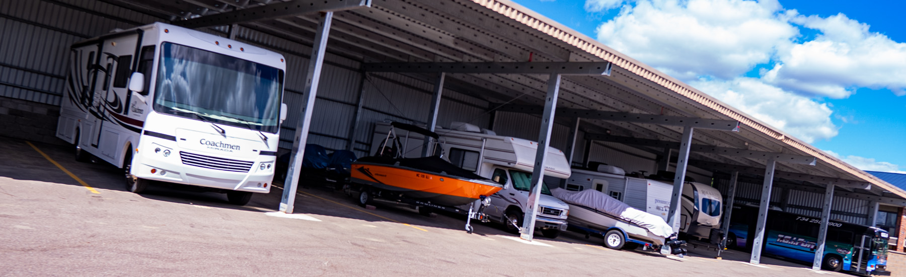 ClimateControlled Storage Units & Vehicle Parking in Livonia, MI