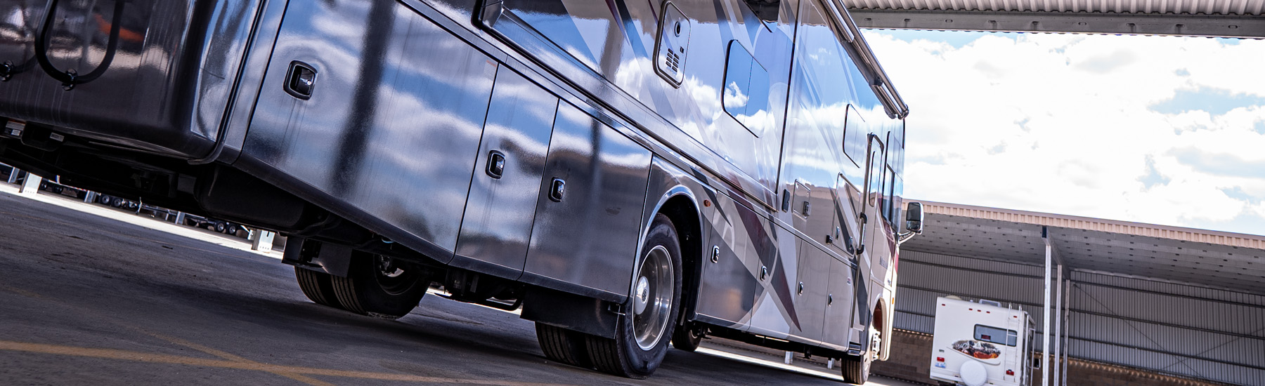 ClimateControlled Storage Units & Vehicle Parking in Livonia, MI