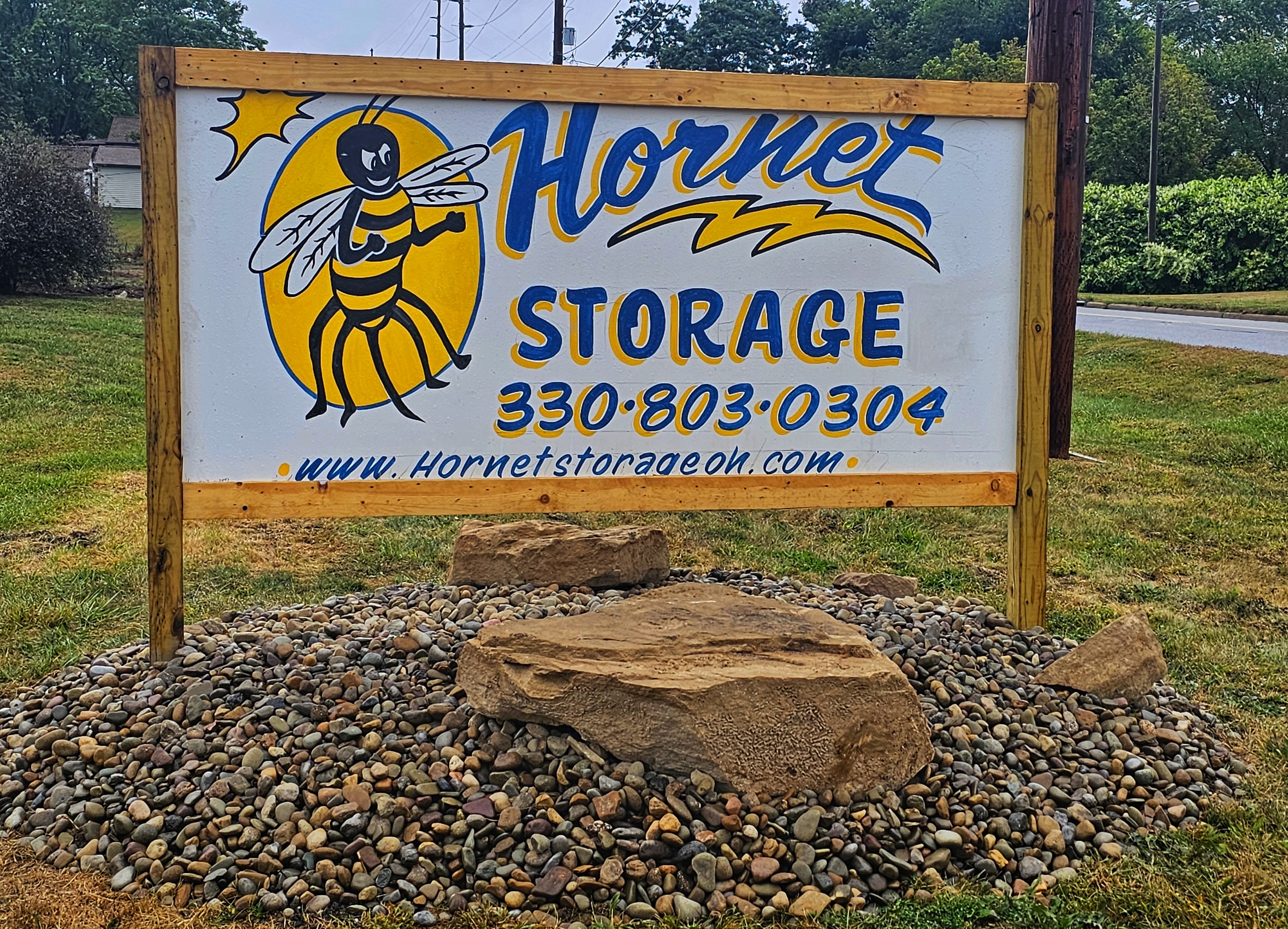 Hornet Storage 5501 15th St NE   Louisville OH 44641