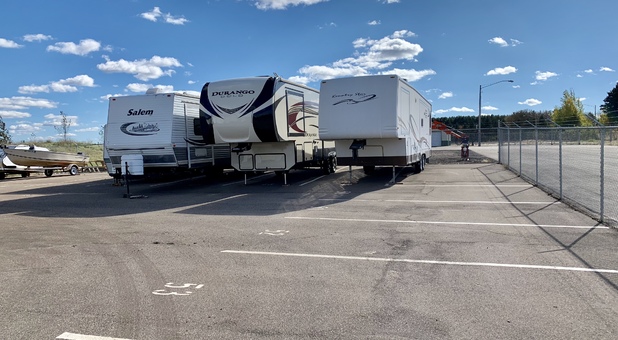 Oversized Rv parking at Gopher State Storage - Harris