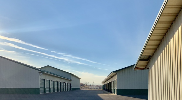 50 foot drive lanes at Gopher State Storage - Harris