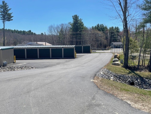 Drive-Up Storage Units in Standish, ME Drive- Up Storage Units in Standish, ME