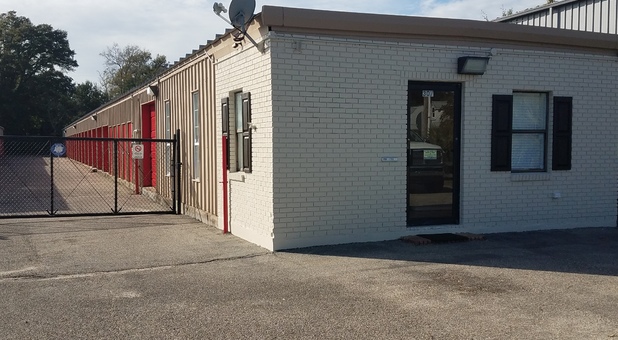 Tellus Self Storage - Courthouse Rd 307 Courthouse Road  Gulfport MS 39502