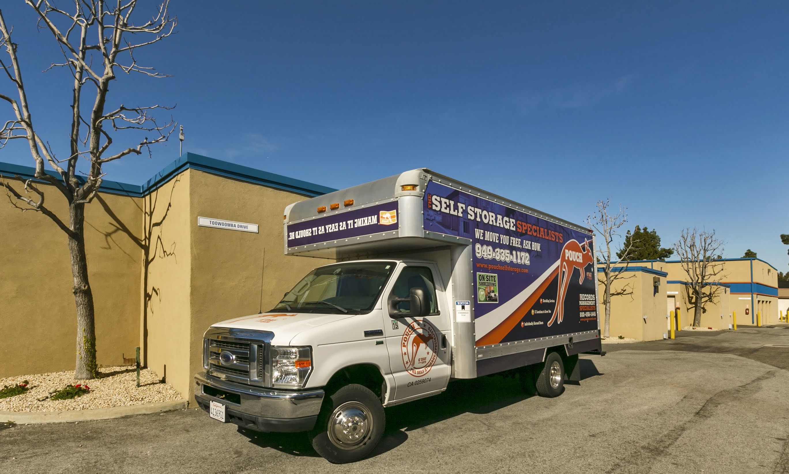 Pouch Self Storage moving truck