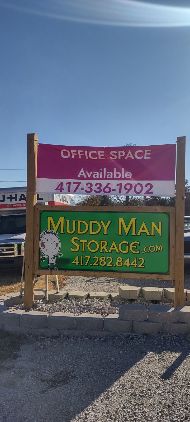 Rent self storage units in Rockaway Beach MO on your schedule!