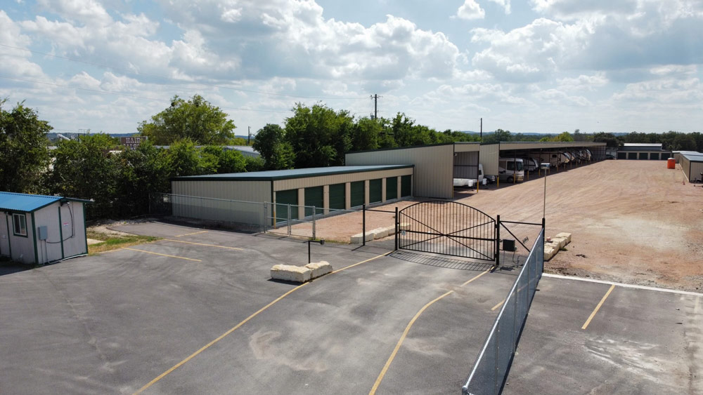 fenced and gated self storage and boat/rv parking texas