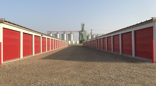 Self Storage Facility in Dunmore, AB