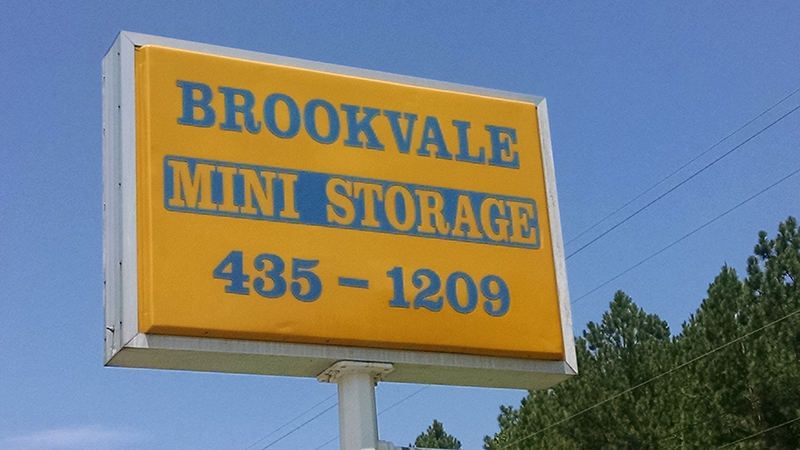 Brookvale Mini Storage sign