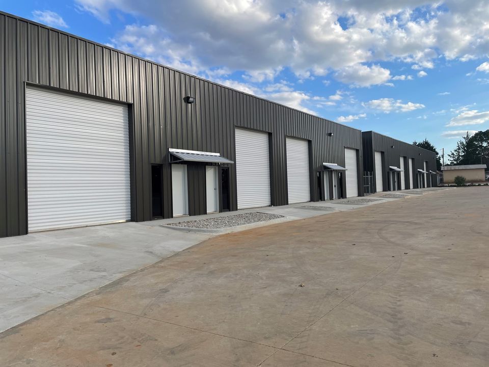 Enclosed Warehouse Units