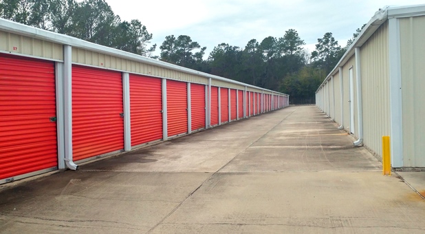 Self Storage Drive up Units in Brunswick, GA