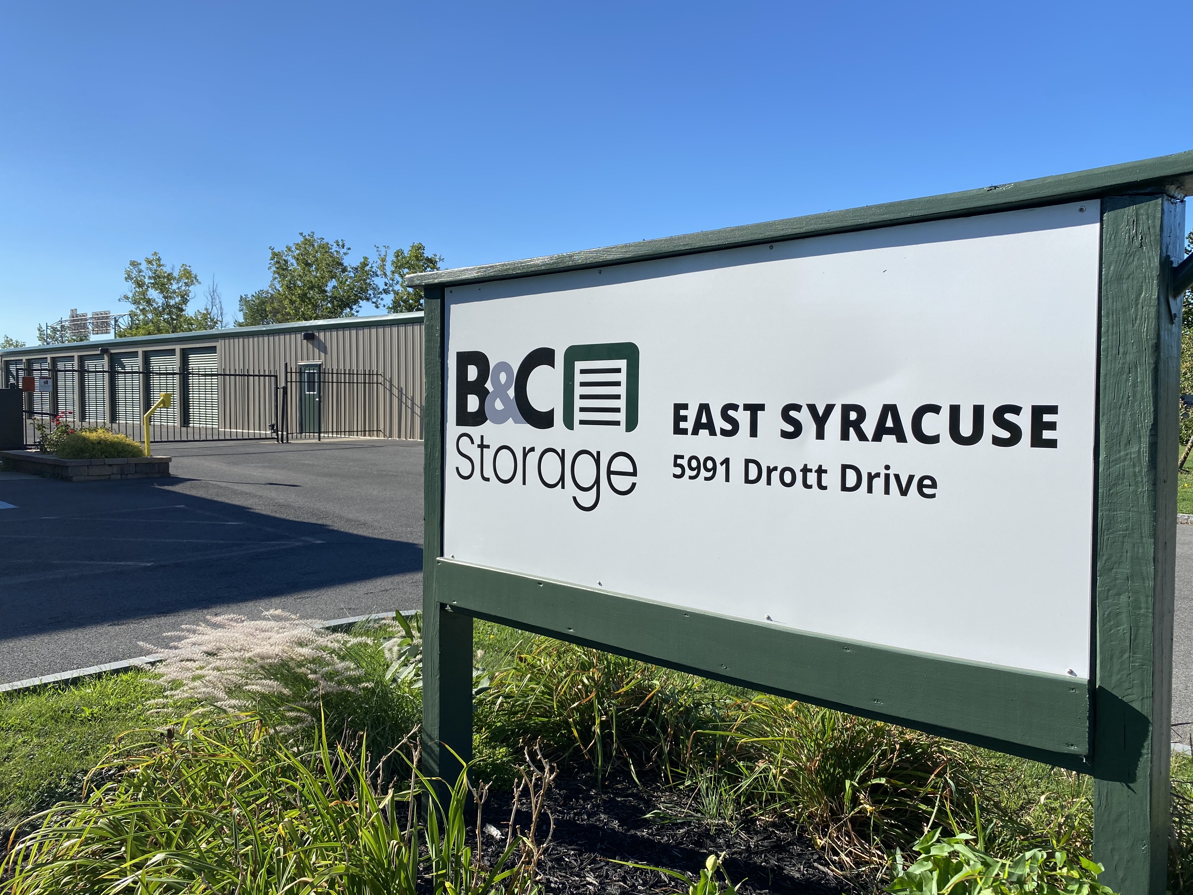 b&c self storage in east syracuse ny