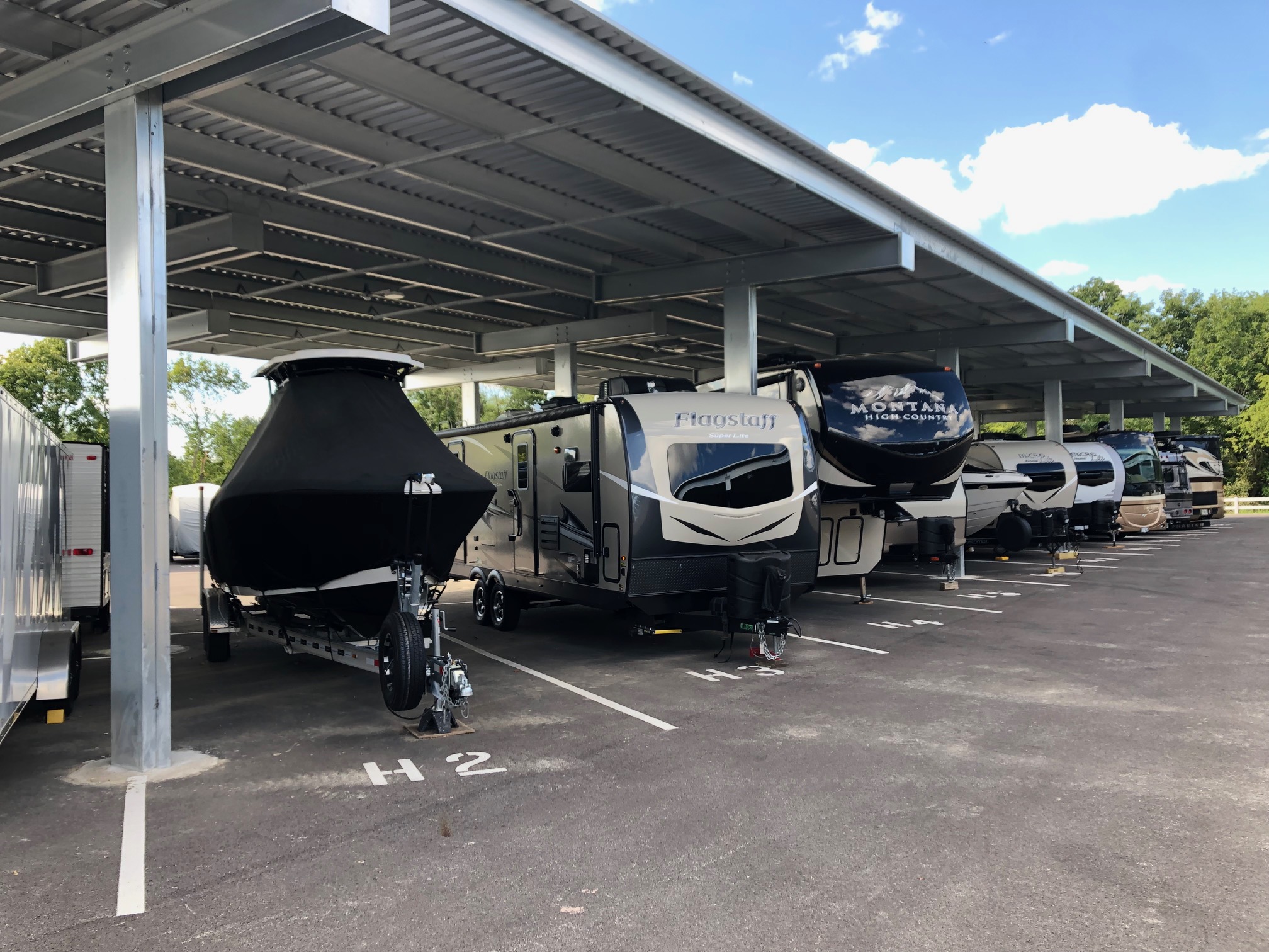 Canopy H - Outdoor Canopy Storage - Midwest SuperStorage in Homer Glen, IL