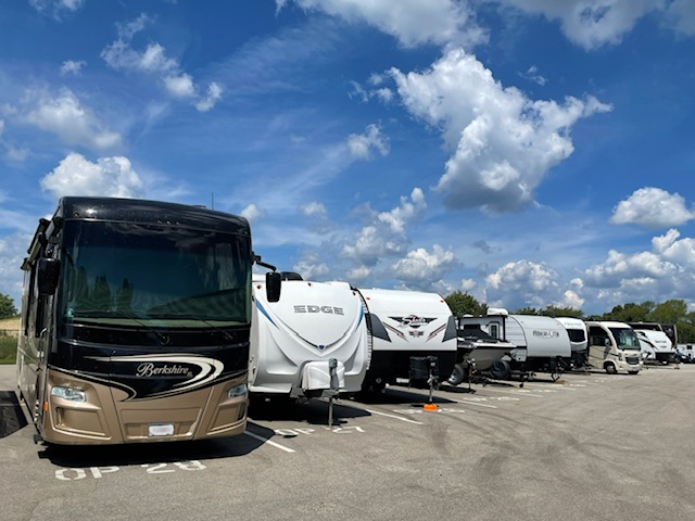 Open Parking 1 - Outdoor RV/Canopy/Vehicle Parking Midwest SuperStorage in Homer Glen, IL