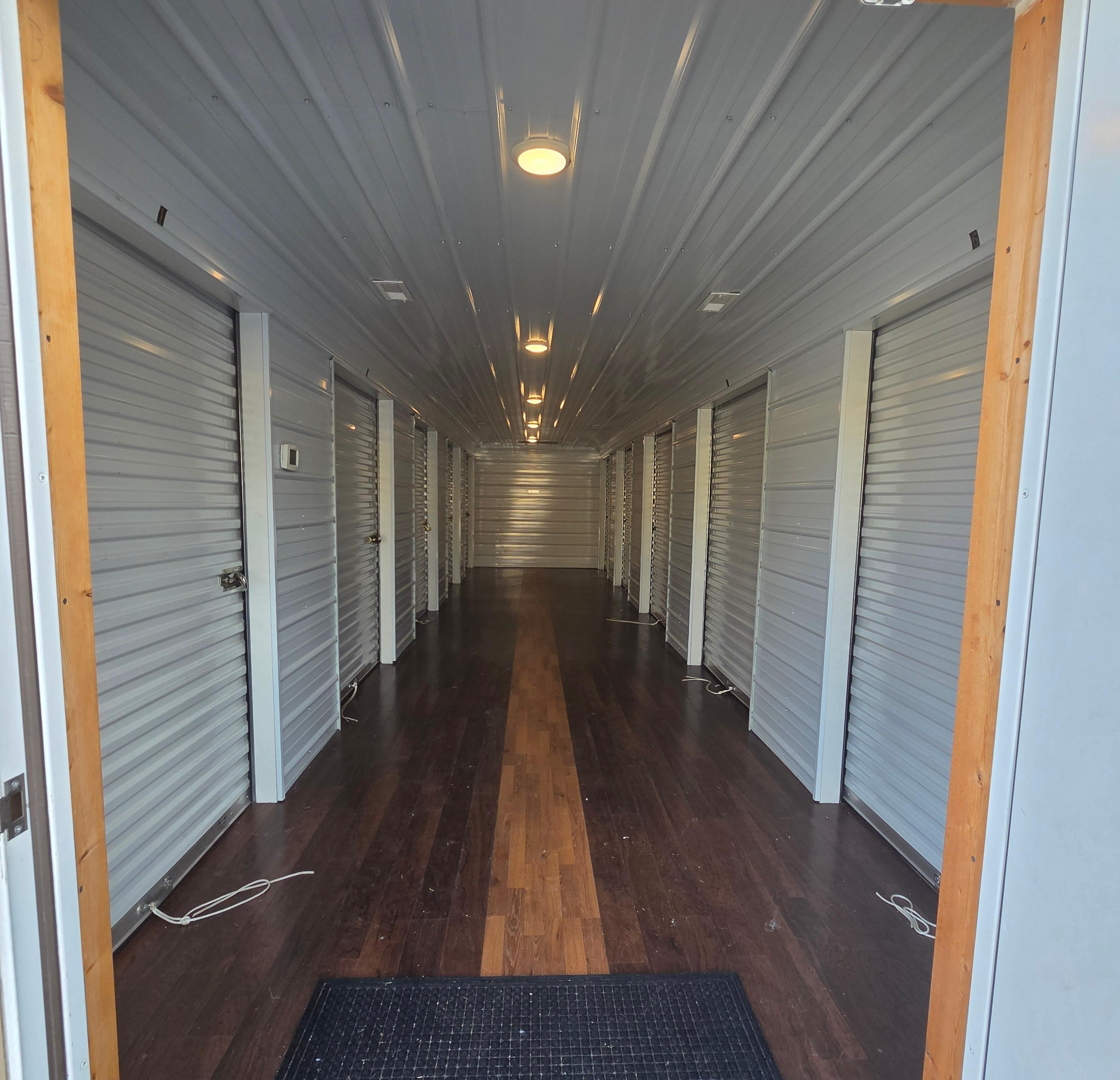 Climate-Controlled Storage in Crossville, TN | 38 Central Ave