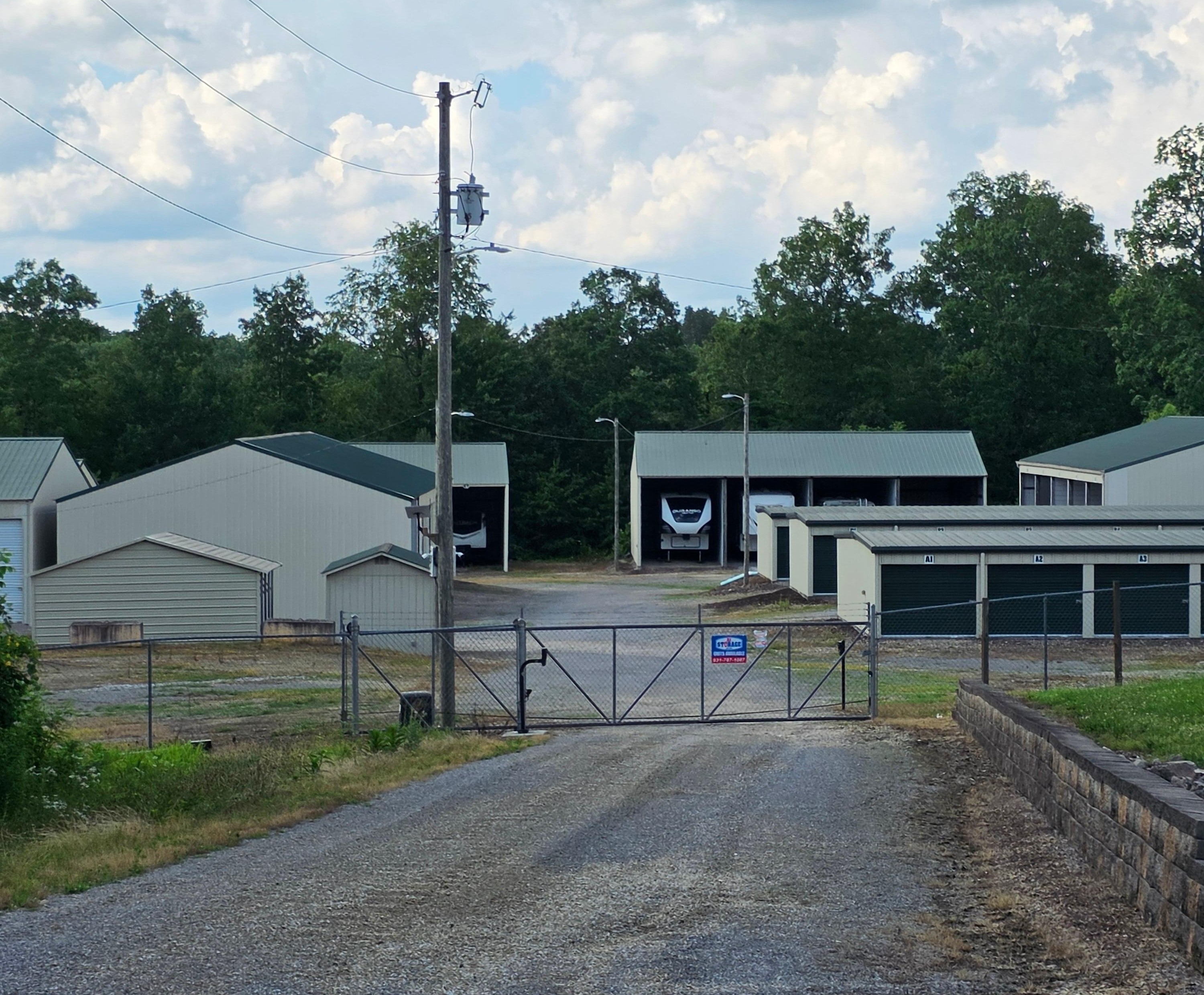 Drive-Up Storage Units in Crossville, TN | 860 Sparta Hwy