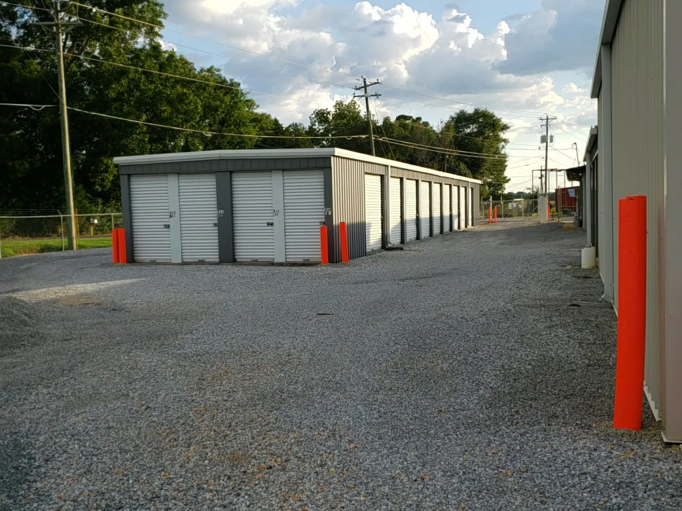 secured units in Cropwell, AL