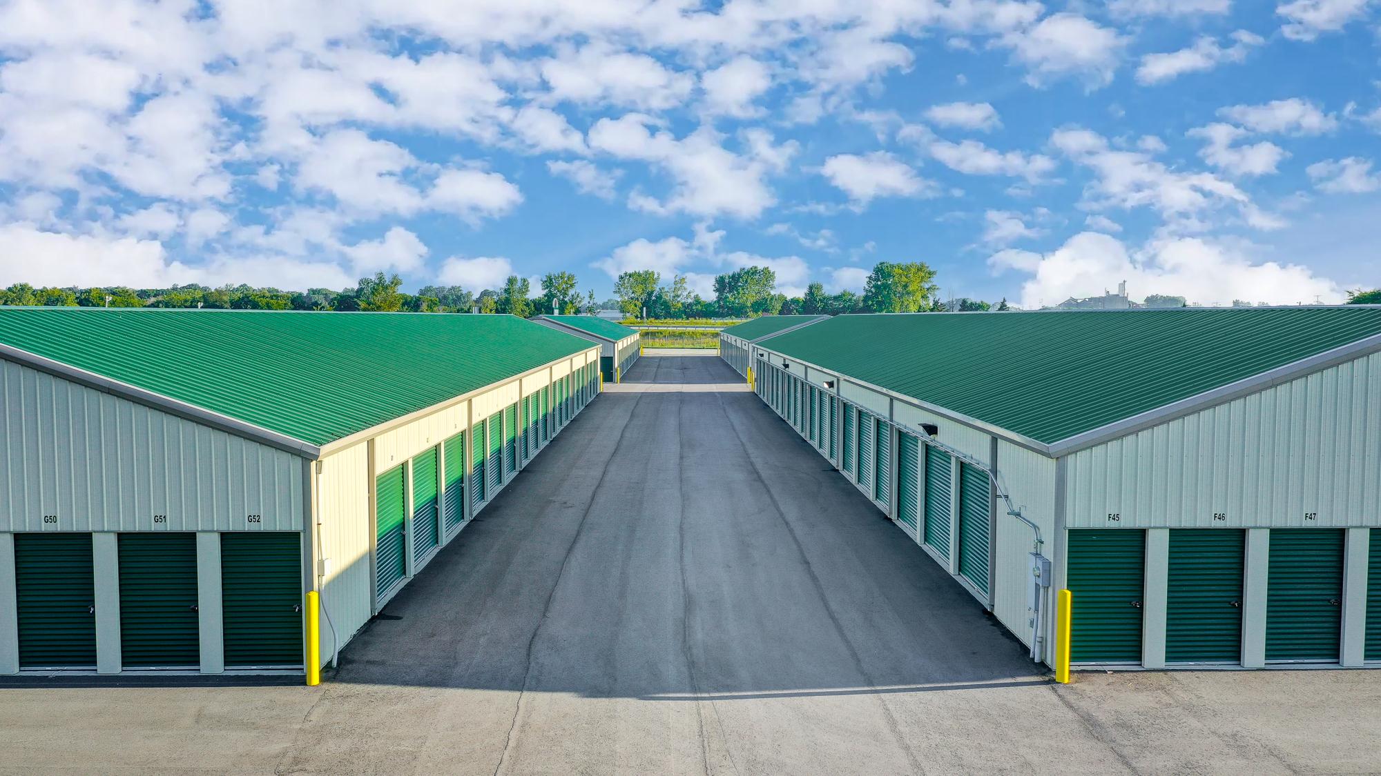 Medium Storage Units in Bowling Green, OH