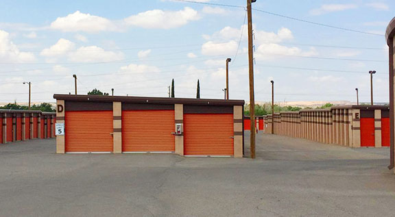 El Paso Storage Units - Cross Roads Self Storage