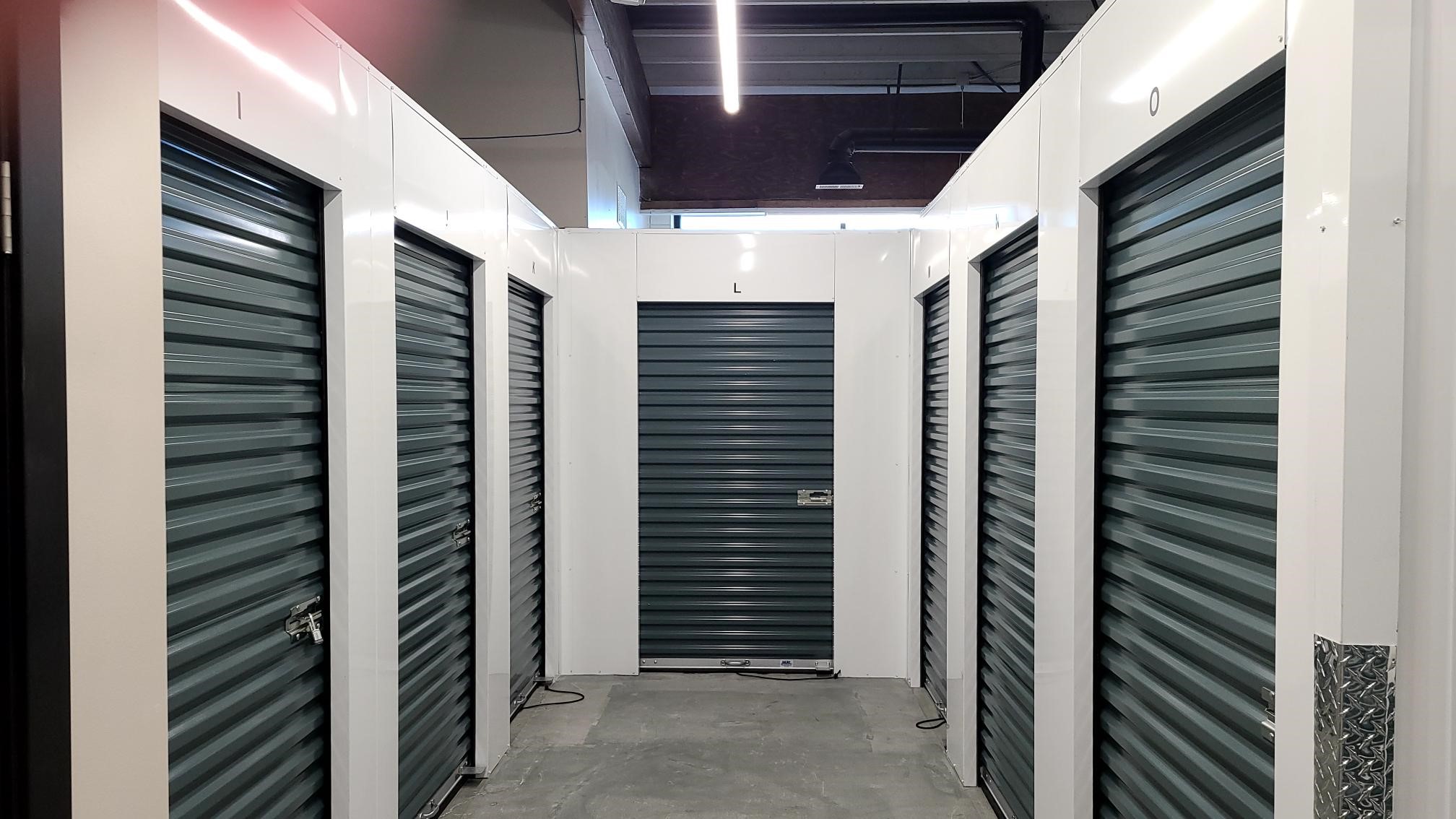 Storage Lockers in Millcreek, UT 84106
