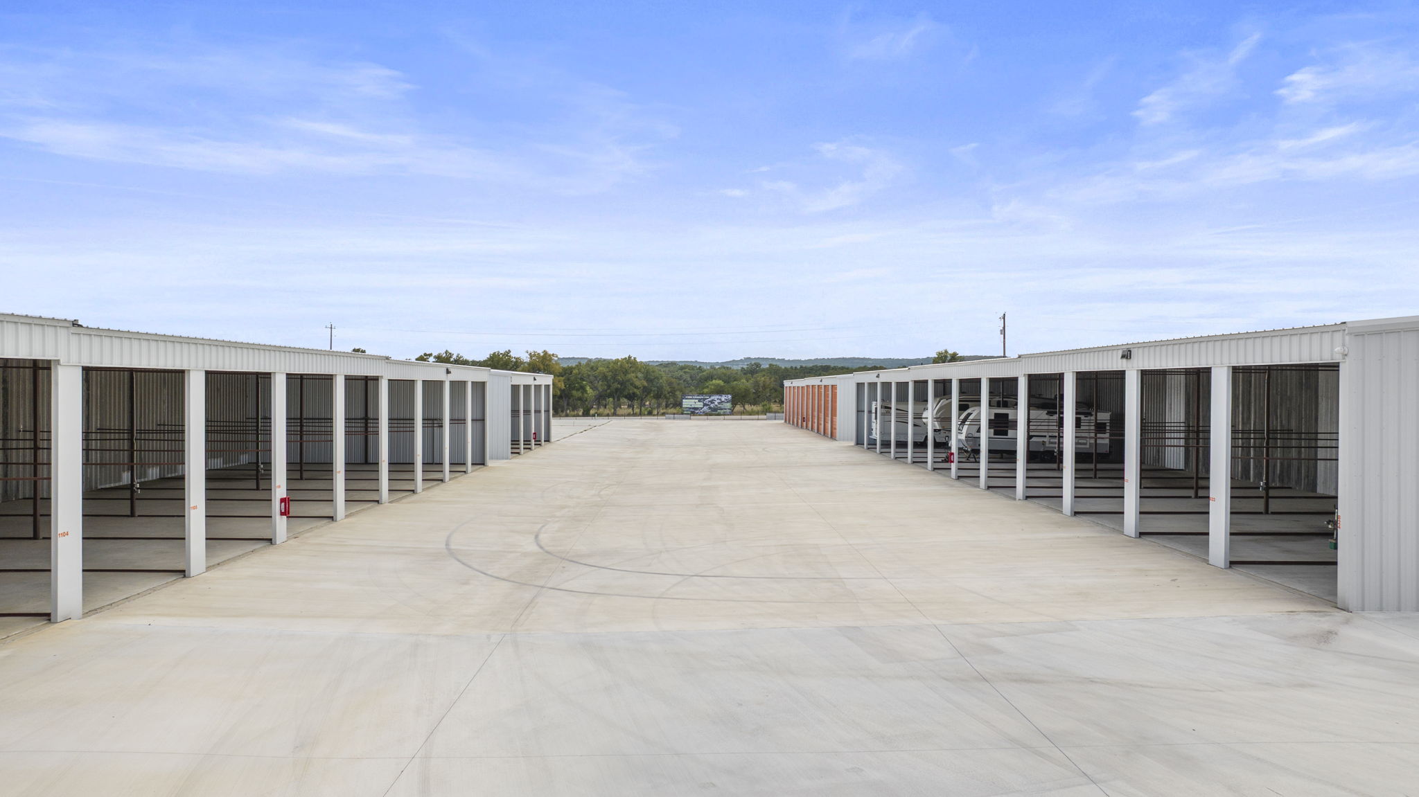 Covered RV and Boat Parking in Spicewood, TX