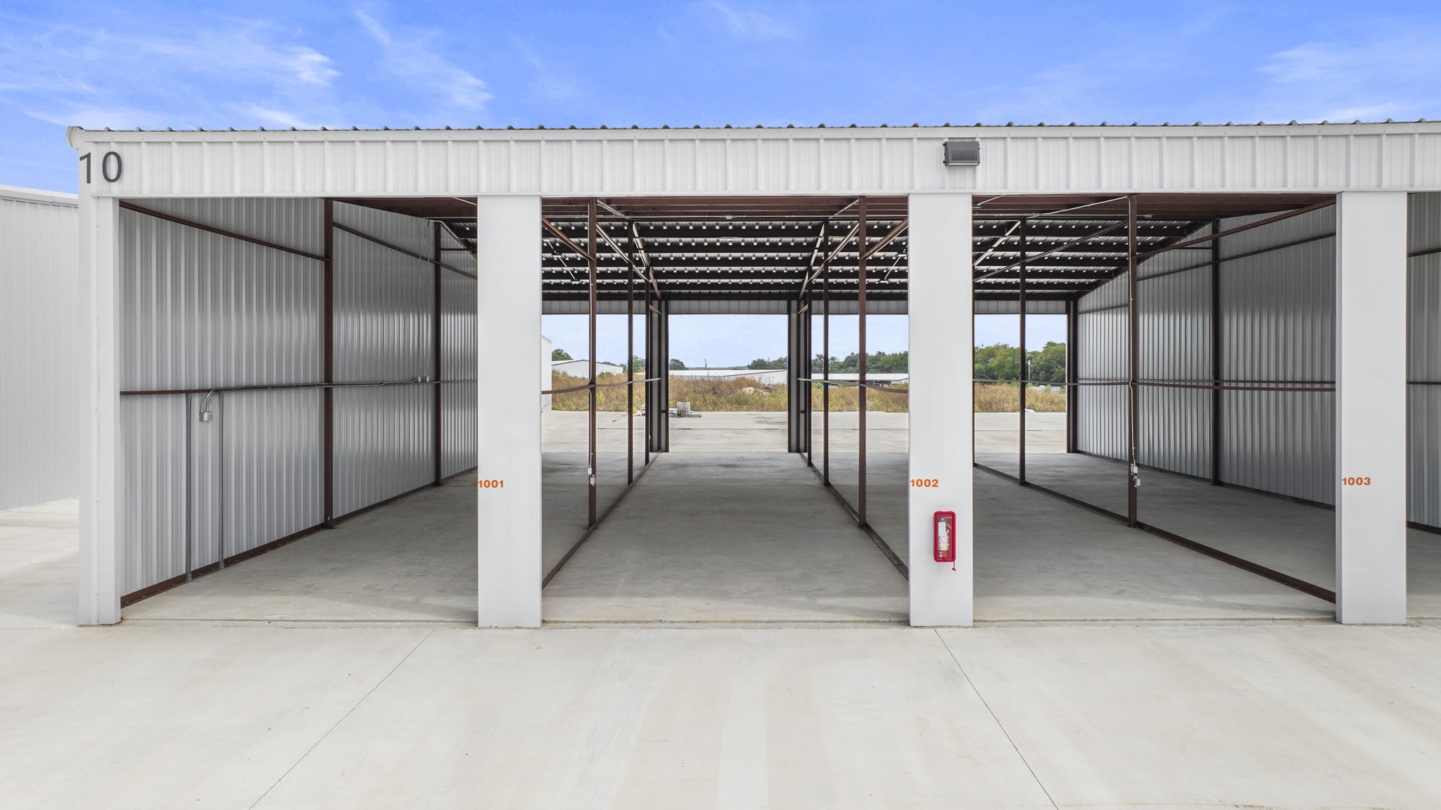 Drive-Through Covered Storage Units in Spicewood, TX