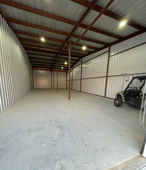Well-Lit Indoor Storage in Spicewood, TX