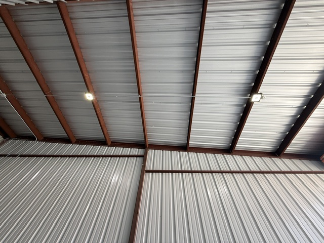 Well-Lit Units in Spicewood, TX