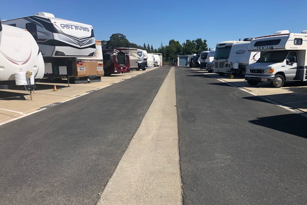 Blue Oaks Self Storage at 1450 Blue Oaks Blvd Roseville, CA 95747