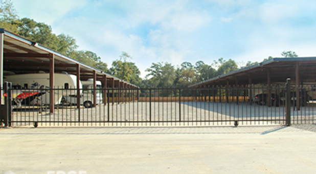 Fenced & Gated Parking The Woodlands