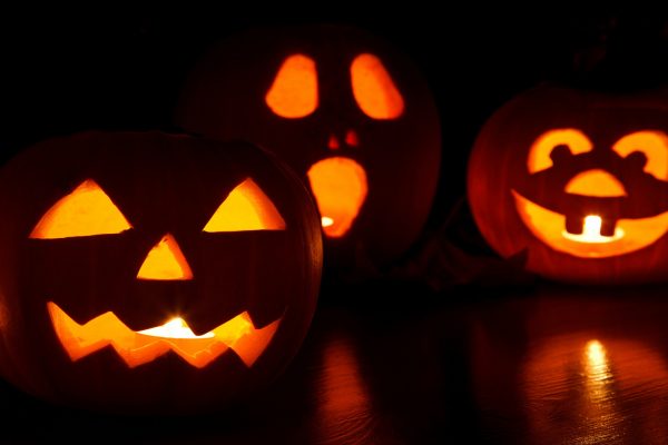 7 Halloween Trick or Treating Safety Tips