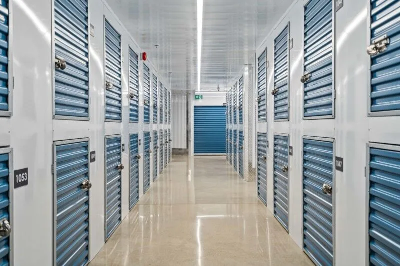 Maple Leaf Storage - Richmond Hill 25 Newkirk Rd, Richmond Hill, Ontario L4C 3G4 Canada